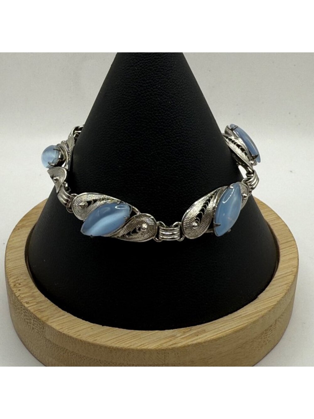 Alice Caviness Sterling Silver Filigree Blue Moonstone Cats Eye Vintage Bracelet